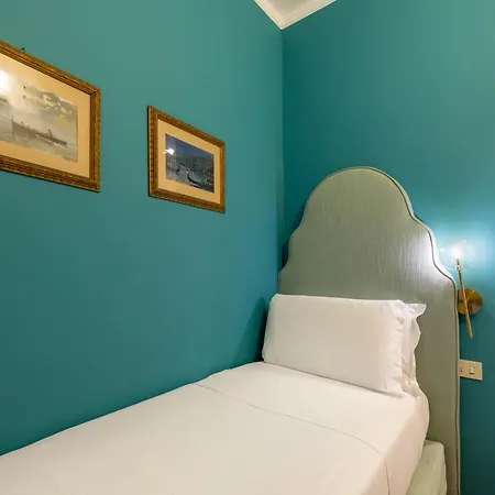 Szálloda Antica Leonardo 3*