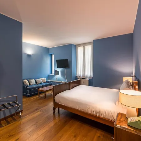 Antica Leonardo 3* Milánó