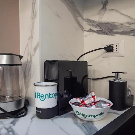 Apartament Spacious 2bdr With Balcony Arco-sempione Area, By Rentopolis