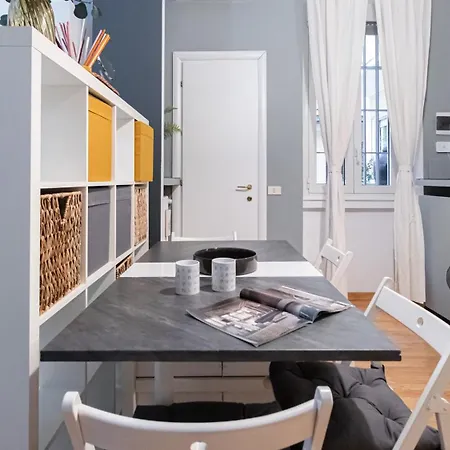 Italianway Easy - Lepetit 4 * Milán