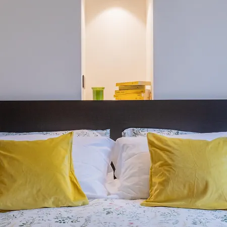 Corso Twelve Apartamento