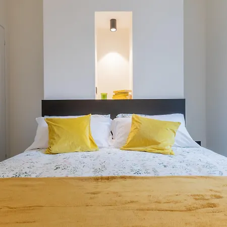 Corso Twelve Apartamento *