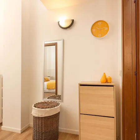 Free Parking - Retreat In Centrale Apartment *