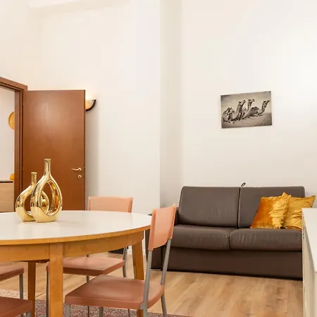 Free Parking - Retreat In Centrale Milan