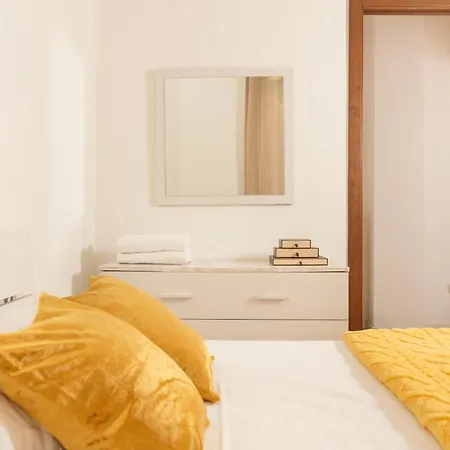 Free Parking - Retreat In Centrale Apartment