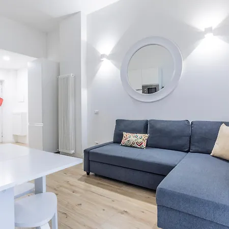 Bella In Duomo - 6 Guests *