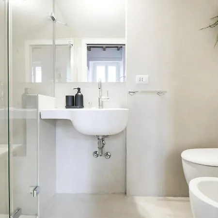 Easylife - - Ripa Ticinese 33 - Navigli * Mediolan