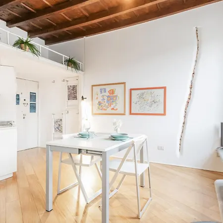 Easylife - - Ripa Ticinese 33 - Navigli *