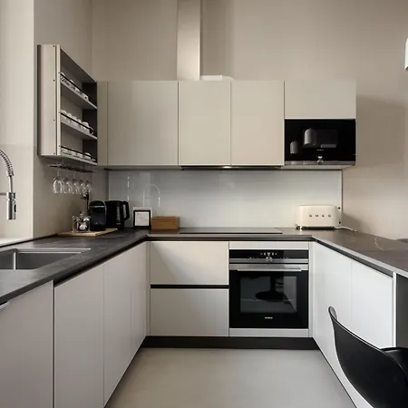 Navigli, 90 Square Meters, Free Parking Ripa Ticinese Apartamento Milán