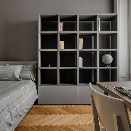 Navigli, 90 Square Meters, Free Parking Ripa Ticinese Apartment