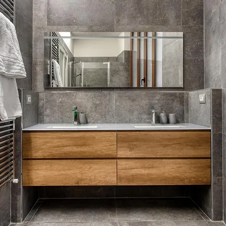 Apartment Navigli, 90 Square Meters, Free Parking Ripa Ticinese *