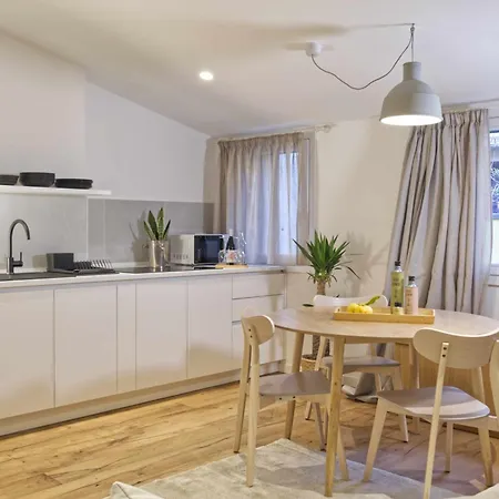 Hotel apartamentowy Agave In 3*