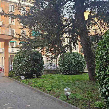Apartman Grazioso Monolocale In Via Calzecchi Milánó