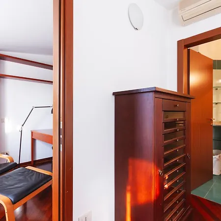 Youhosty - Loreto 1 Bedroom Lägenhet *