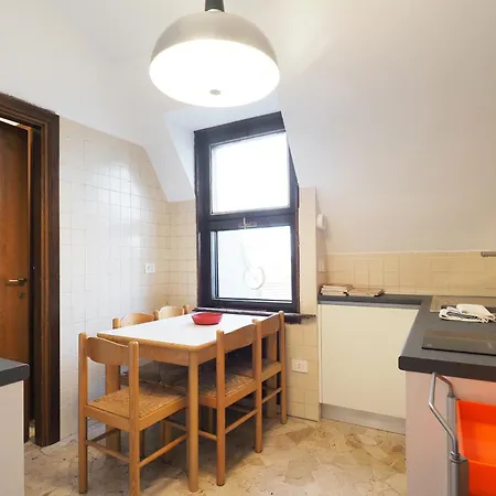 Primopiano - Napo Torriani C Apartmán *