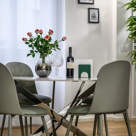 Prestige Brera, Duomo - Grand Living Διαμέρισμα