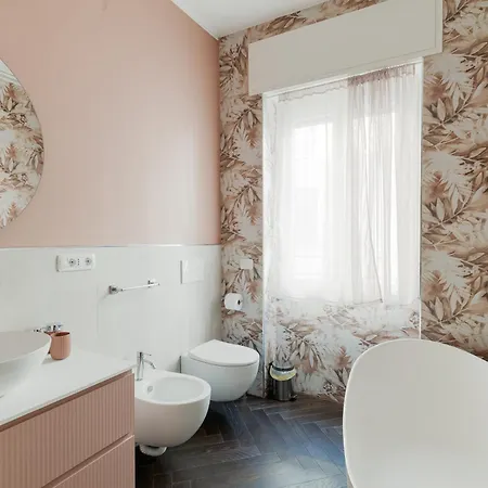 Conciliazione-cadorna - Ampio Trilocale Di Design Apartment