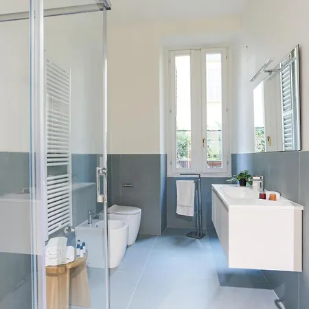 Appartement The Rent - Spacious Three-bedroom In The Heart Of Milaan