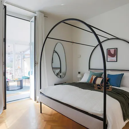 The Rent - Spacious Three-bedroom In The Heart Of 公寓 米兰