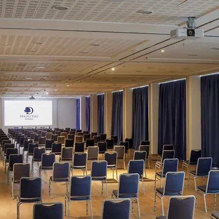 Doubletree By Hilton Hotel