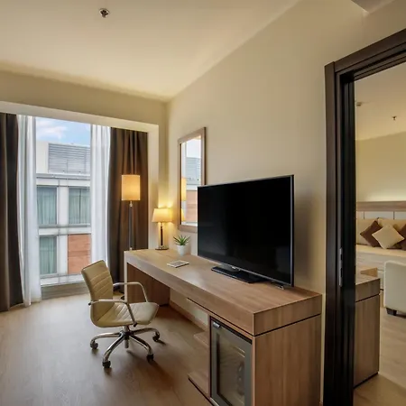 Otel Doubletree By Hilton 4*