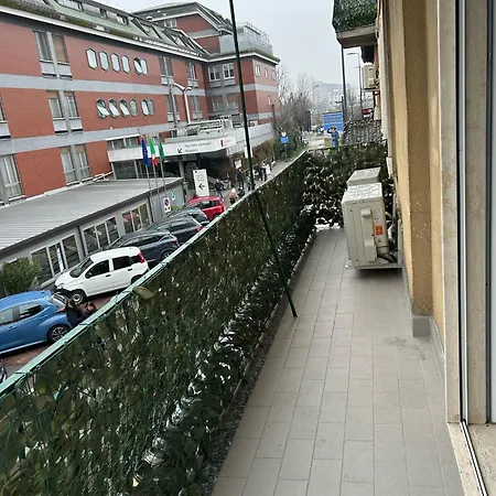 Parea House 1 Apartament *