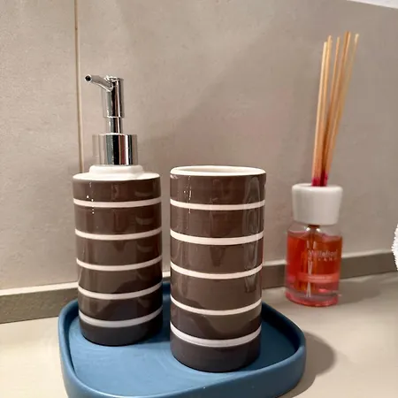 Lr Deluxe - San Babila Cozy Apartmán