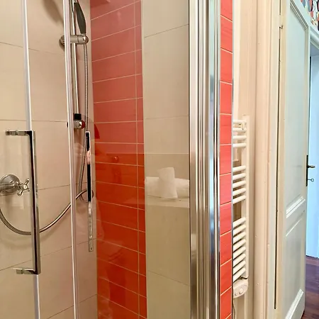 Lr Deluxe - San Babila Cozy Milán