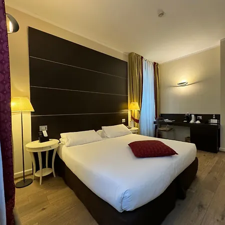 Townhouse 33 4* Μιλάνο