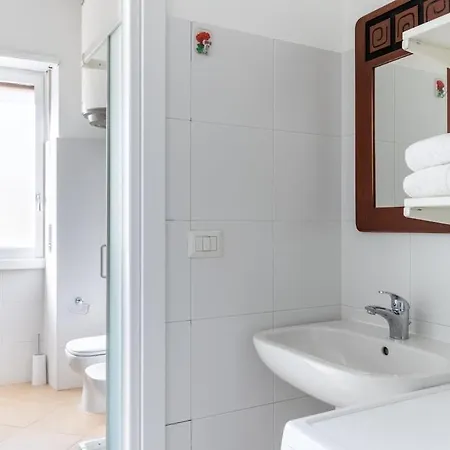 Lejlighed Duomo-navigli - Two Bedrooms & Terrace With Wi-fi *