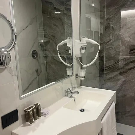 Jr Bocconi 4* 밀라노