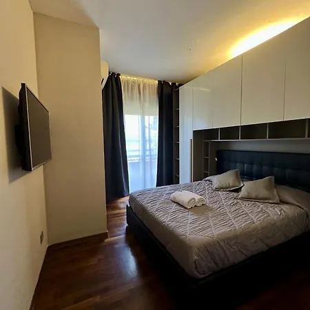 King Bocconi Apartmán *