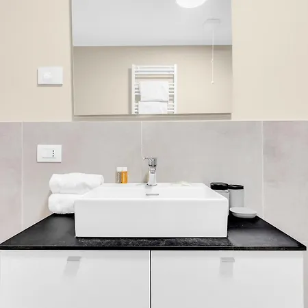 Apartament Living With Terrace & Garage By Ndp Rent Mediolan