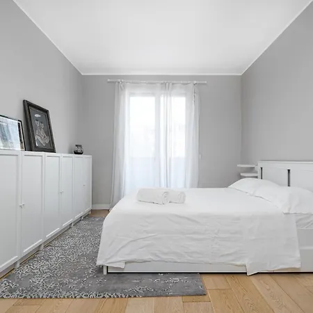 Ray 3 San Siro-fiera Apartmán
