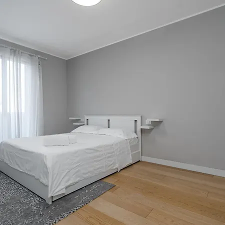 Ray 3 San Siro-fiera Apartmán