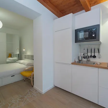 Luxury - Flumendosa 5 Mediolan