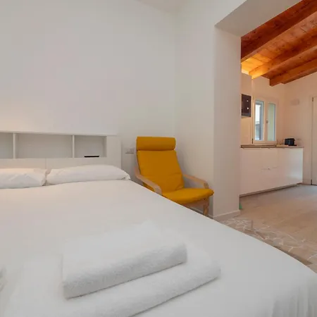 Luxury - Flumendosa 5 Апартаменты Милан