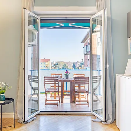 Palmanova 125 By Houset Mailand