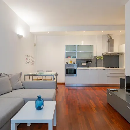 Lovely Two-room In Loreto Lägenhet Milano