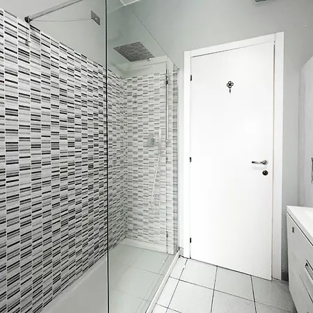 Sweet Staying At Large 3rooms In Navigli מילאנו