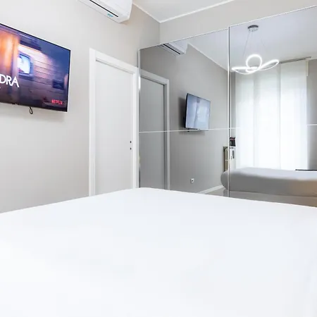 Certosa Enchanting With Balcony - Collection * Milão