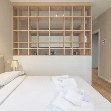 & Modern Porta Vittoria-duomo By Rentopolis Appartement