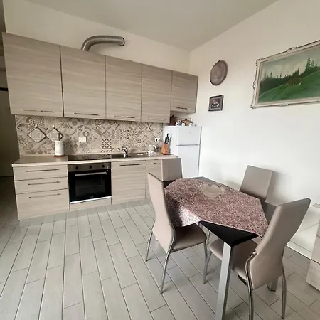 Apartament Cozy Near Life *