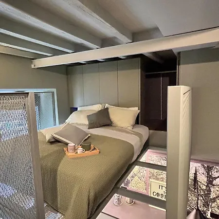 Apartamento Tree House - Stylish Loft In The Heart Of