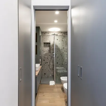 Magnoliaapartments - 11 Manara Center