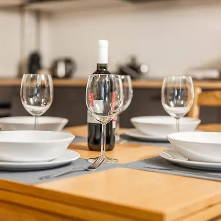 Verdi's Nest - Loft With Wifi And Ac Apartamento *