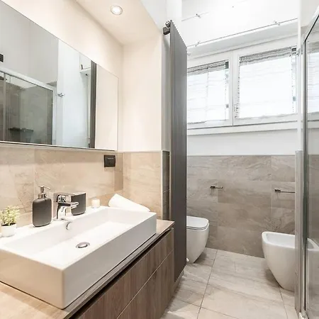 Carrobbio's Nest - Elegant With Wifi And Ac * Milan