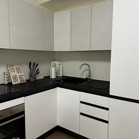 Apartament Macchi 61 - Station *