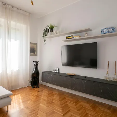 Big Close To Bocconi / Humanitas / Ieo Apartment Milan