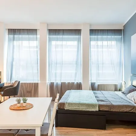 شقة 2 Minutes From Station-exclusive Open Space *